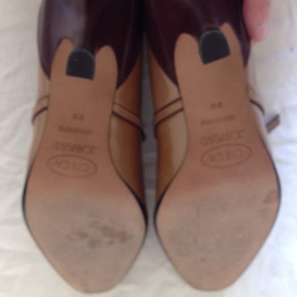 Women's Joan &David Gold/Brown heels ,used ,sz 8m - Picture 4 of 5